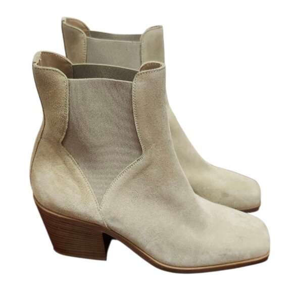 M Gemi Lelia Booties in Soft Suede. Size EU 39/US 8.5 - Picture 3 of 11